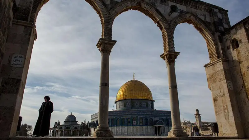 Israel plans to build a Jewish synagogue in the courtyard of Al-Aqsa Mosque: Could a religious war erupt?